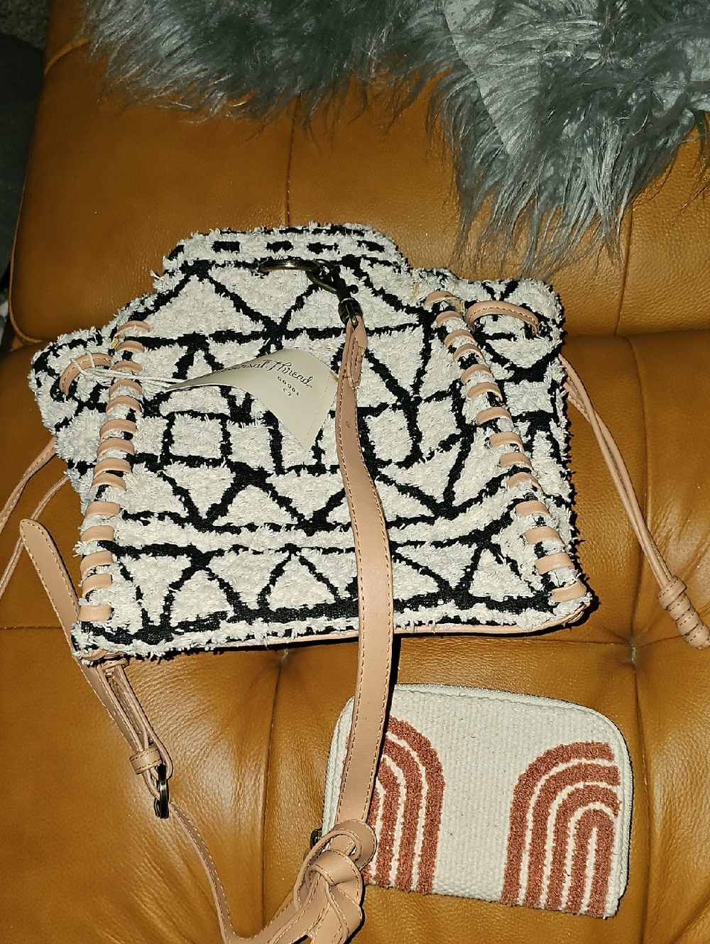 Universal Thread Black and Cream Textured Crossbody Bag with Tan Trim
